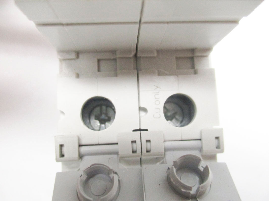 SIEMENS 5SJ4211-7HG41 5A 400V NSNP