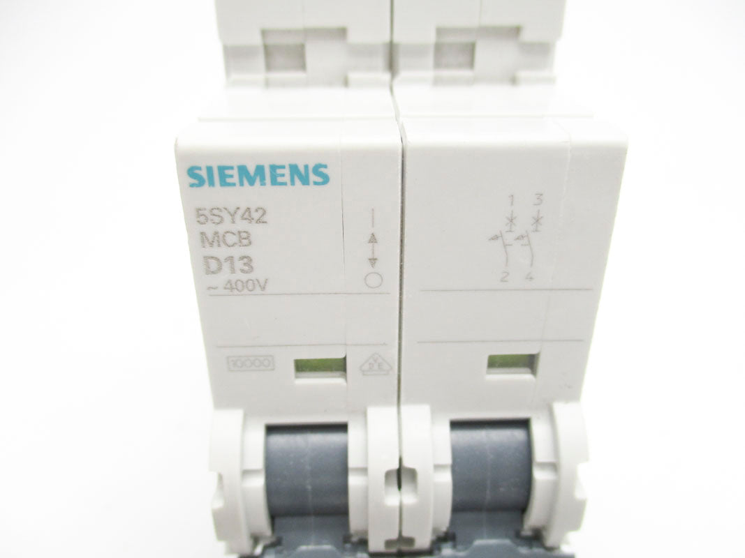 SIEMENS 5SY4213-8 13A 400V NSNP