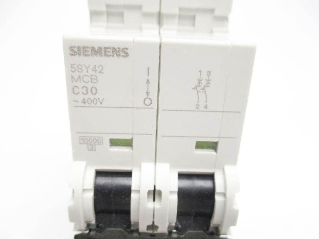SIEMENS 5SY4230-7 30A 400V NSNP