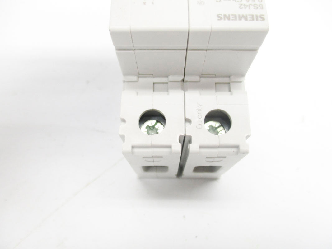 SIEMENS 5SJ4205-7HG41 .5A 400V (AS PICTURED) NSNP