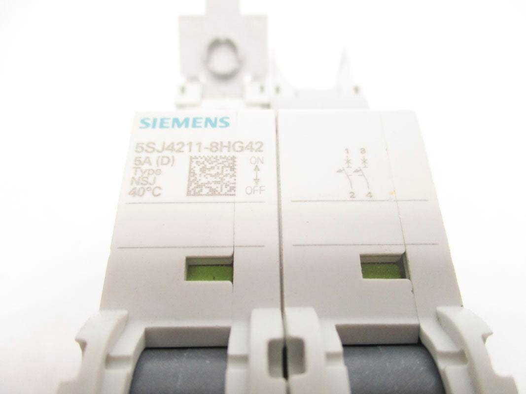SIEMENS 5SJ4211-8HG42 5A 400V (AS PICTURED) NSNP