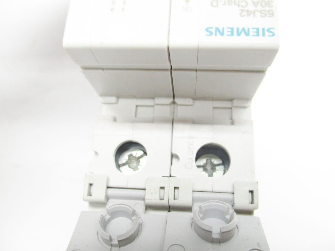 SIEMENS 5SJ4230-8HG42 30A 400V NSNP