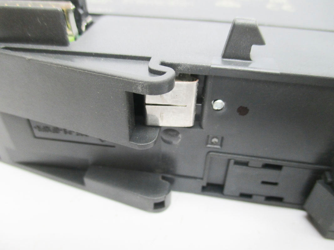 SIEMENS 6ES7138-4HA00-0AB0 UNMP