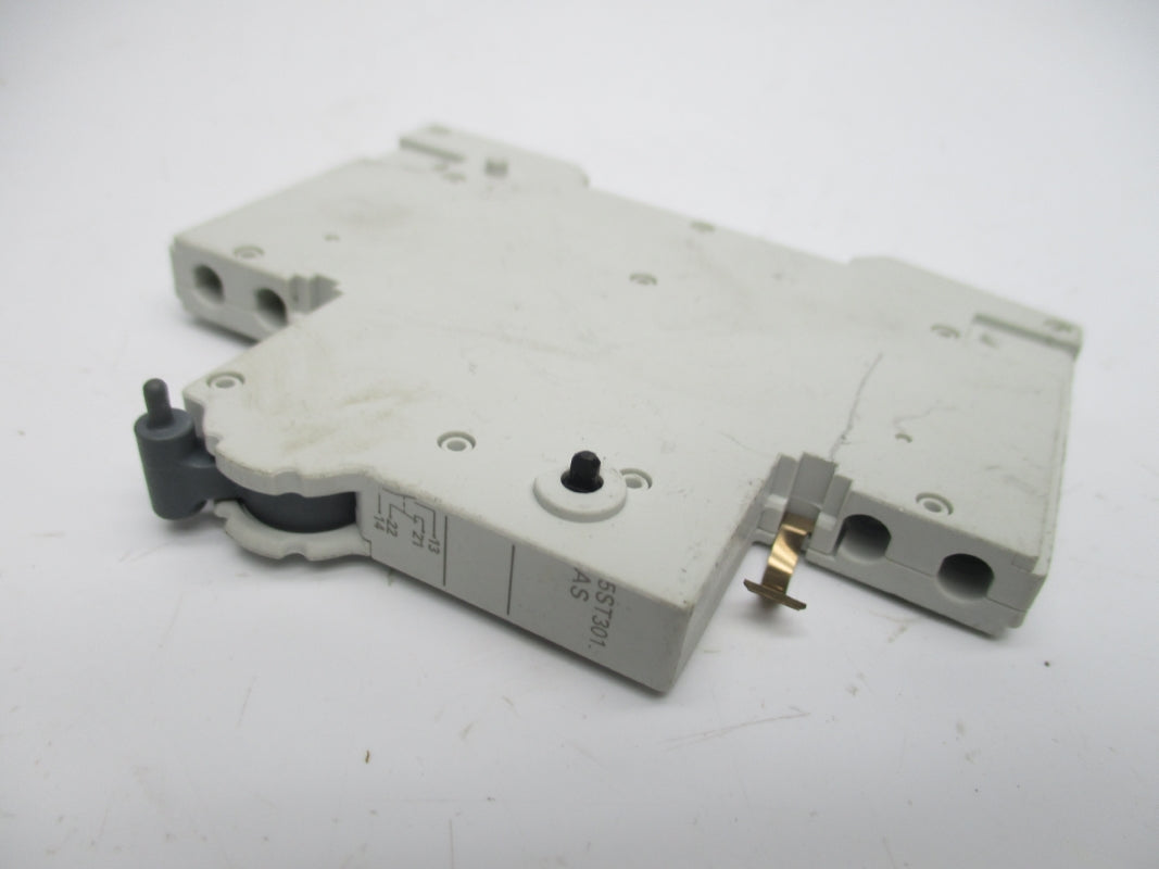 SIEMENS 5ST3010 400V 6A UNMP