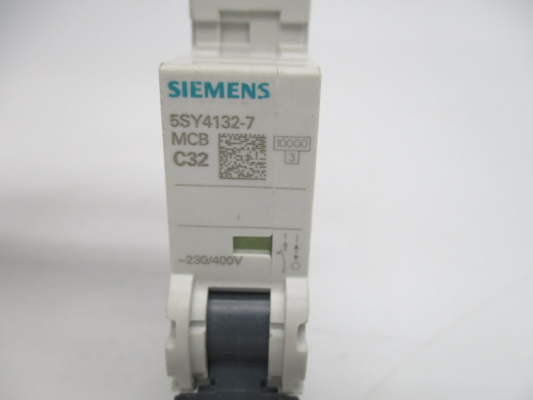 SIEMENS 5SY4132-7 230/400V 32A NSNP