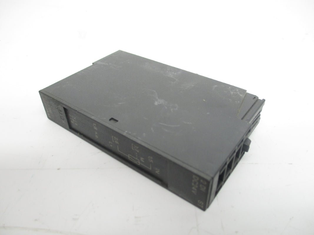 SIEMENS 6ES7131-4BB01-0AA0 24VDC UNMP
