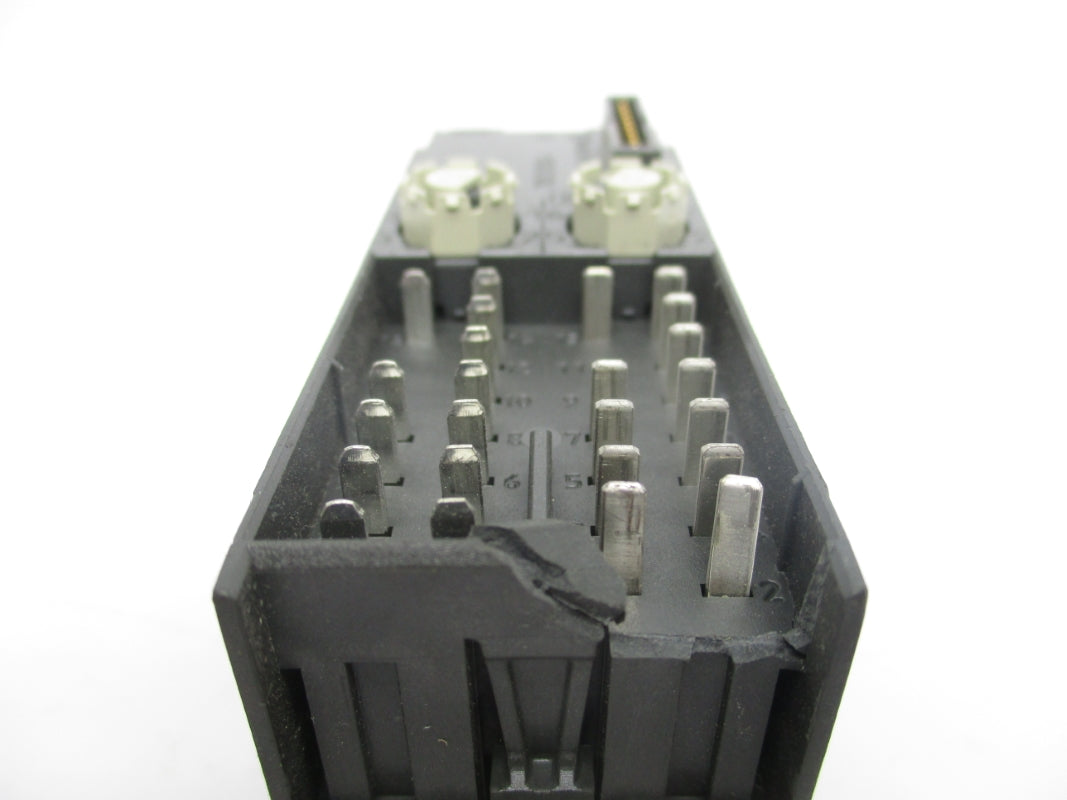 SIEMENS 6ES7138-4FB01-0AB0 24VDC 2A UNMP