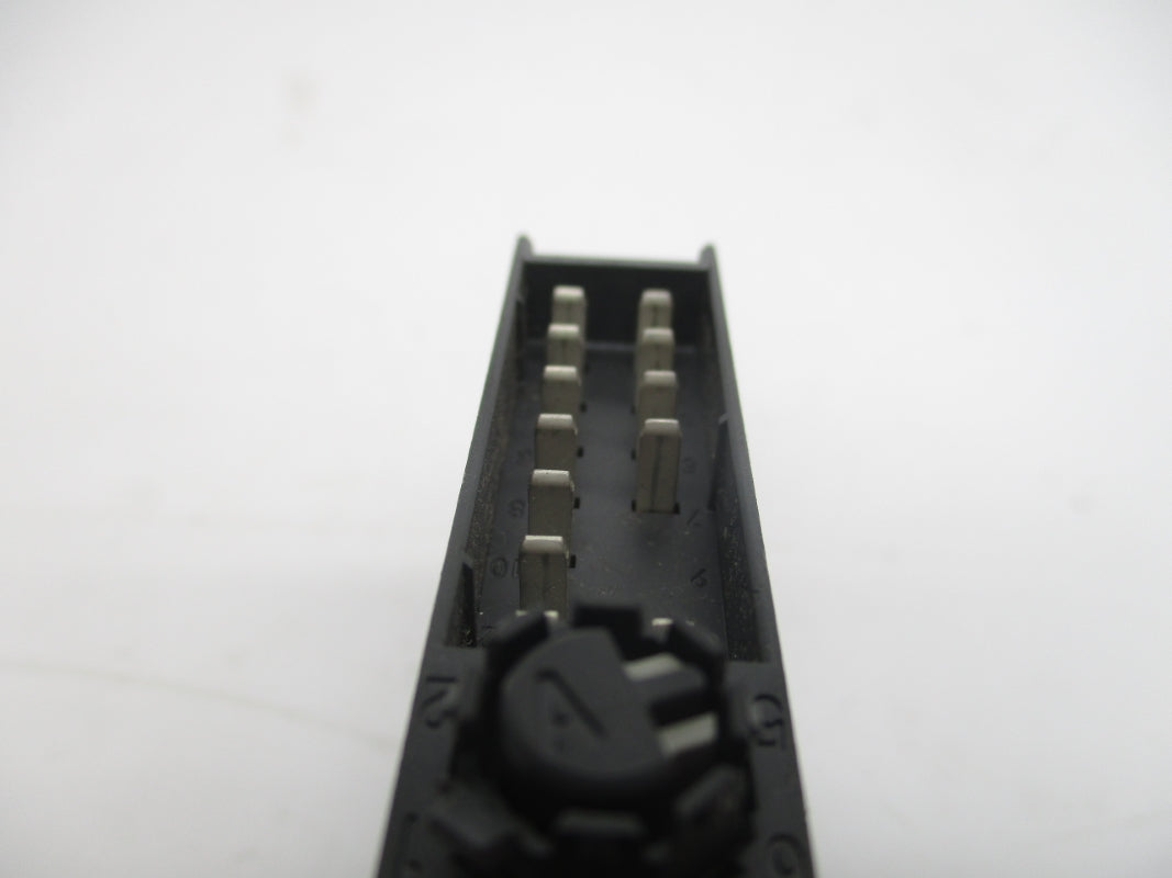 SIEMENS 6ES7132-4BB31-0AB0 24VDC 2A UNMP