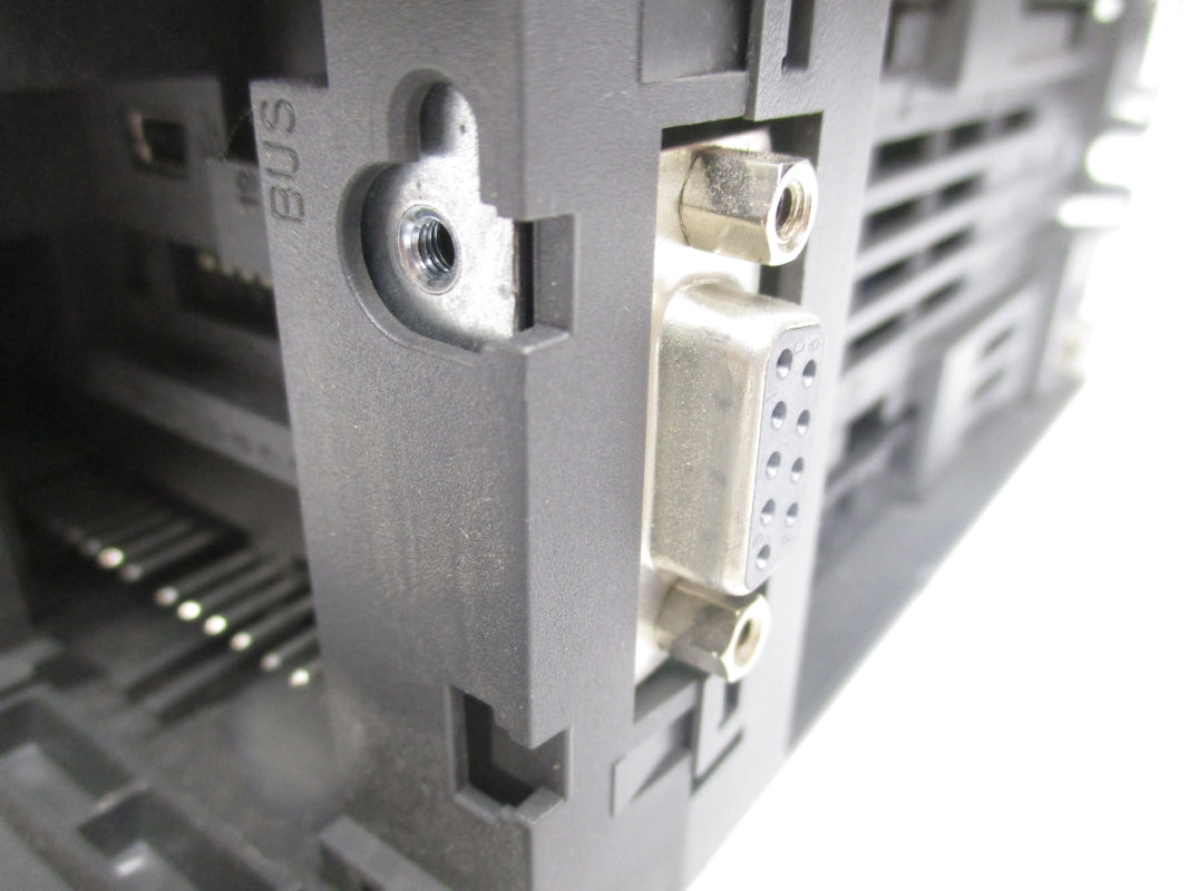 SIEMENS 6SL3210-1KE15-8UP2 F/W 02/V4.7 400-480V 7.4A UNMP