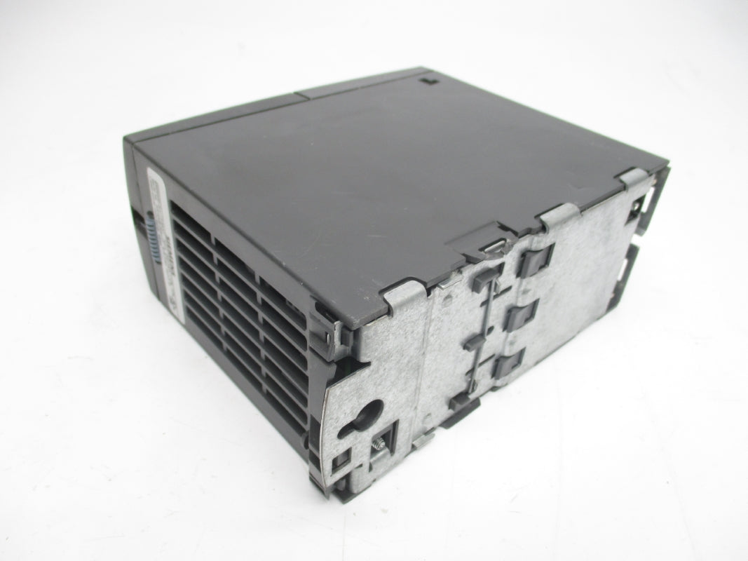 SIEMENS 6SE6420-2UC17-5AA1 200-240V 8.2/4.7A  F/W G01/1.31 (AS PICTURED) NSNP