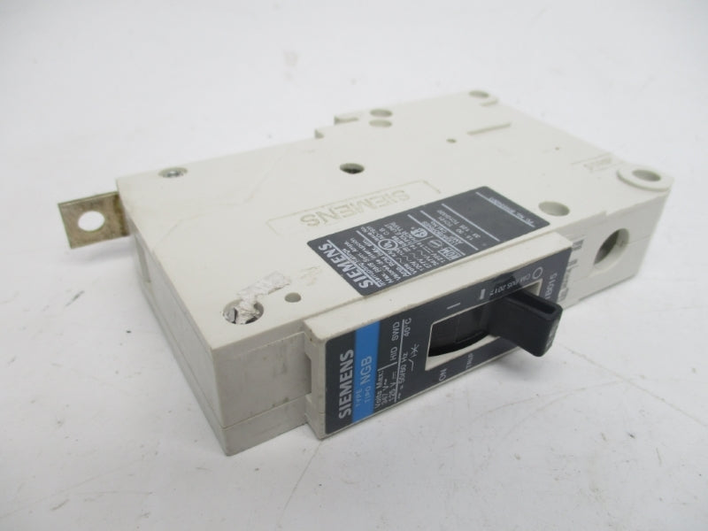 SIEMENS NGB1B015V 347V 15A NSNP