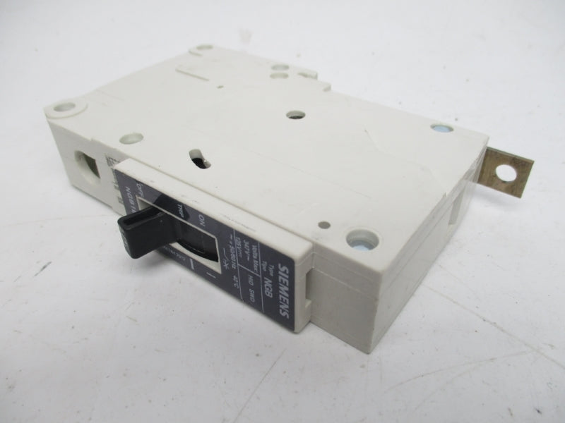 SIEMENS NGB1B015B 347V 15A NSNP