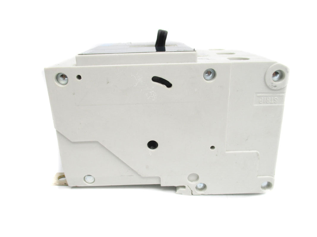SIEMENS NGB3B015V 125/250V 15A UNMP