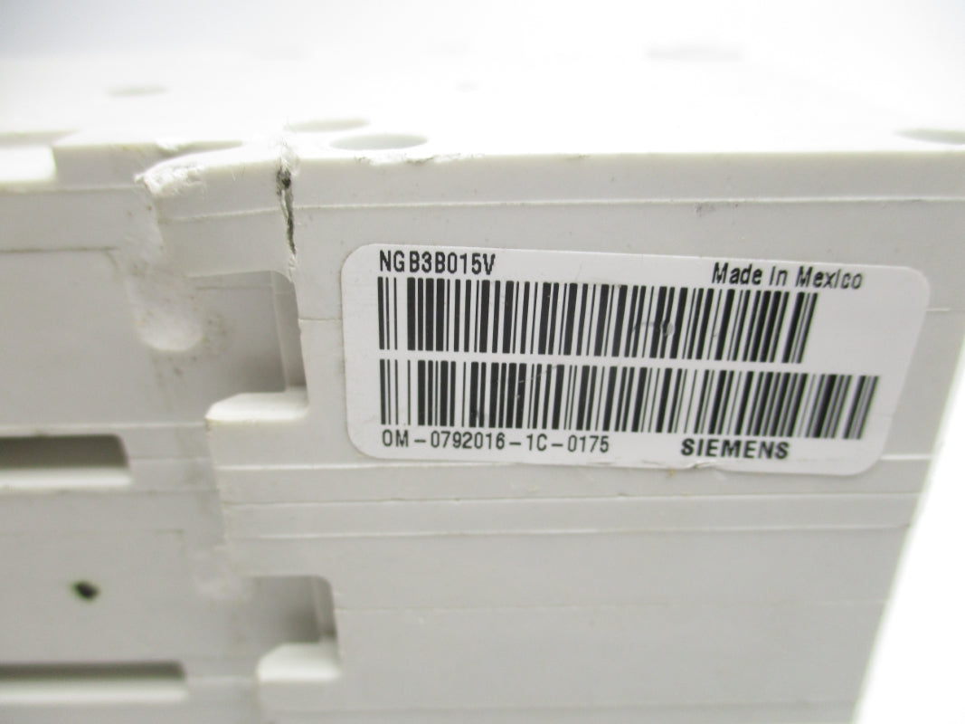 SIEMENS NGB3B015V 125/250V 15A UNMP