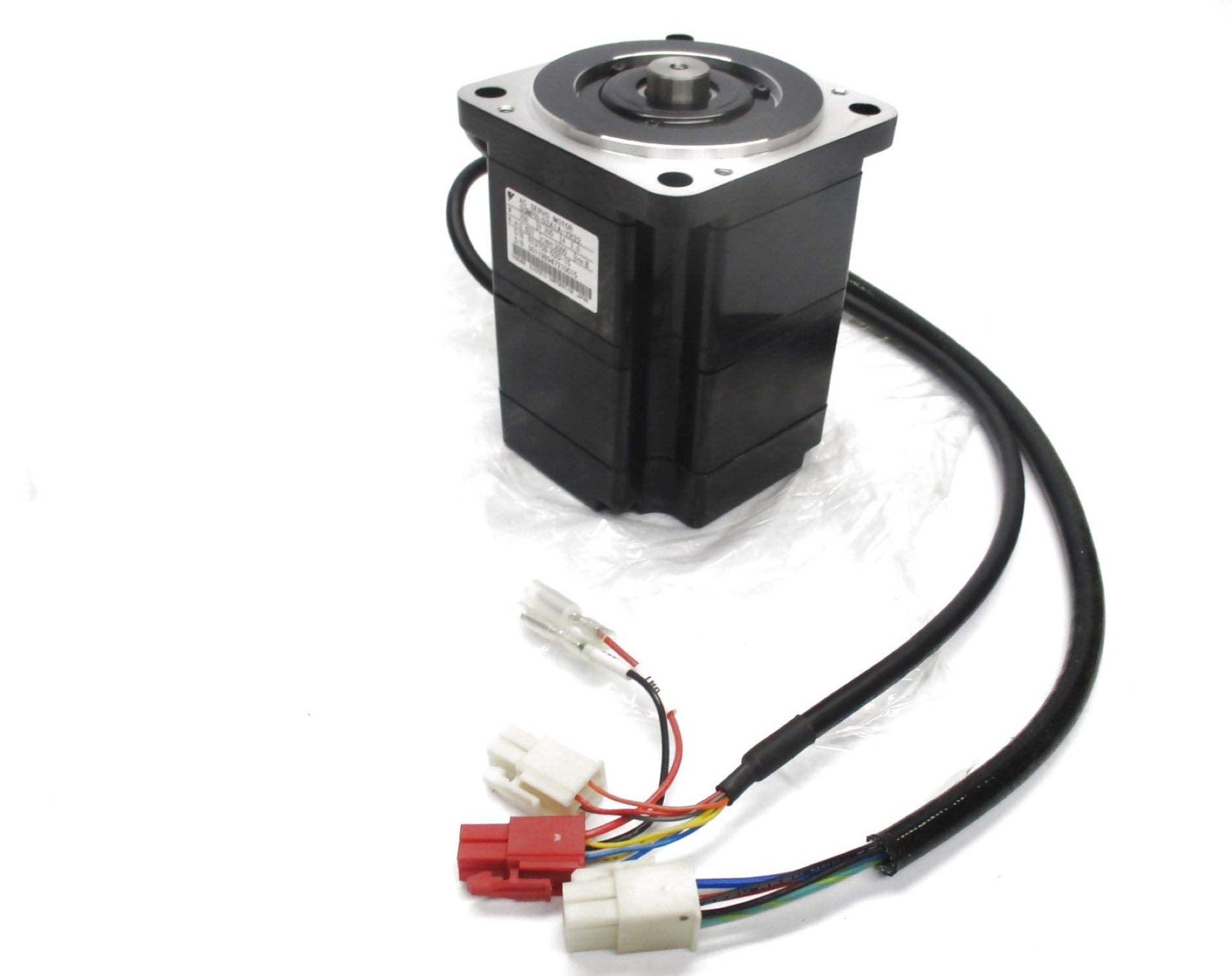 YASKAWA  SGMP-02A1A-YR32 NSMP