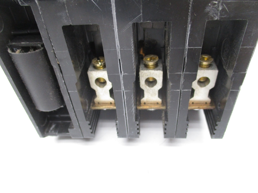 SQUARE D EDB34030SA 277V 30A NSNP