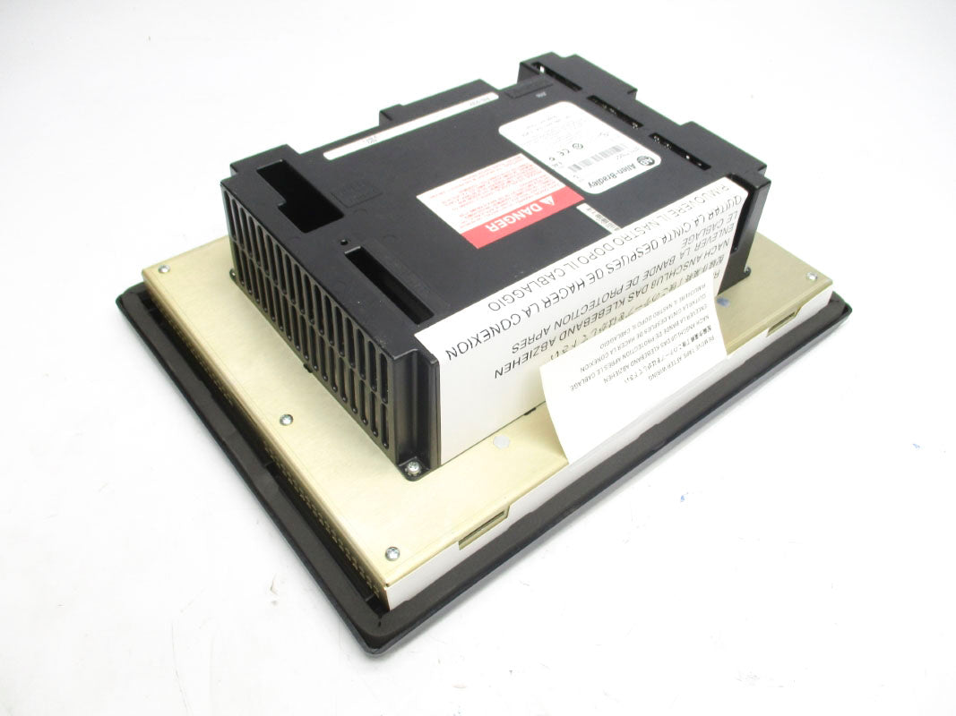ALLEN BRADLEY 2711-T10C1 SER. D F/W 4.46 100-240VAC 0.4-0.25A NSMP