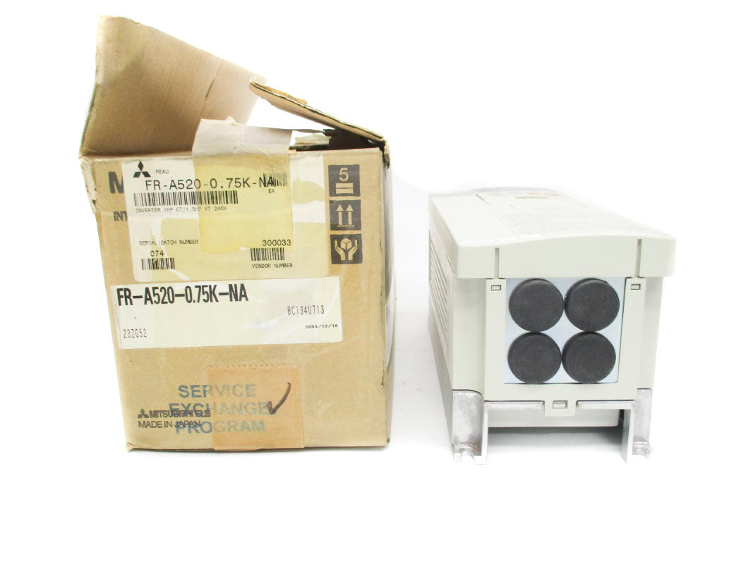 MITSUBISHI FR-A520-0.75K-NA 200-220VAC 8.2A NSMP