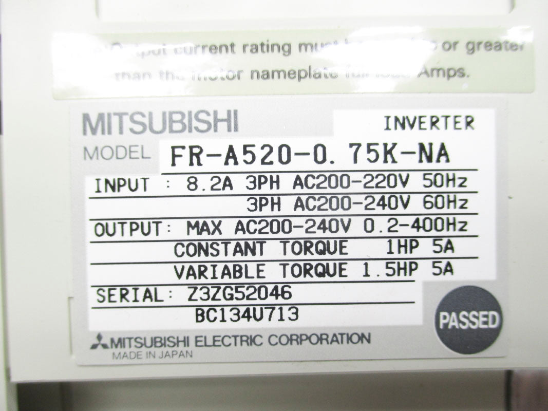 MITSUBISHI FR-A520-0.75K-NA 200-220VAC 8.2A NSMP