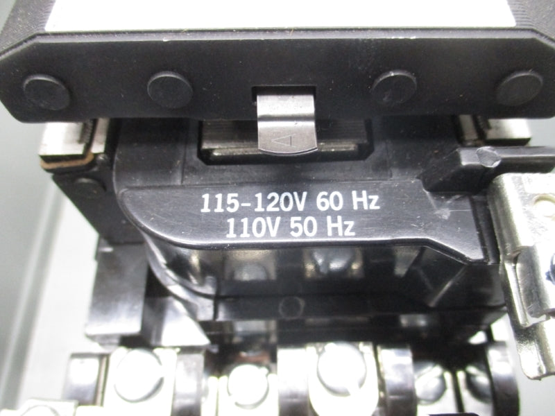 GENERAL ELECTRIC CR306C102 110/115-120V 27A (GR/WH) NSMP