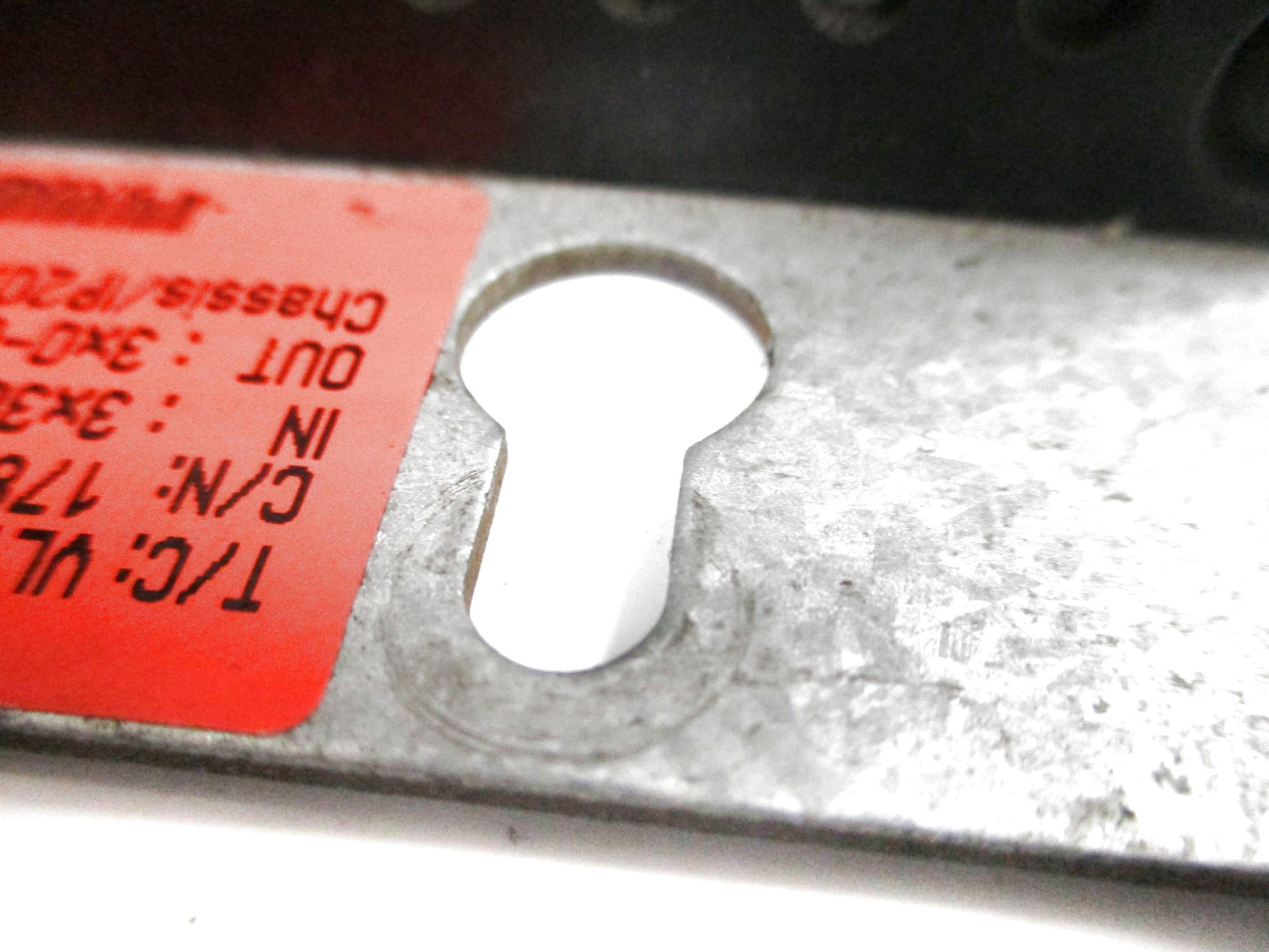 DANFOSS VLT6011HT4B20STR3DLF30A00C0 UNMP