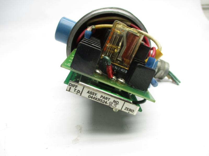 ROBERTSHAW 304B-B2-B5 120V 5A 3/4" UNMP