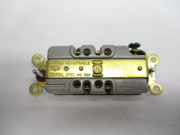 HUBBELL 5252 125V 15A NSMP