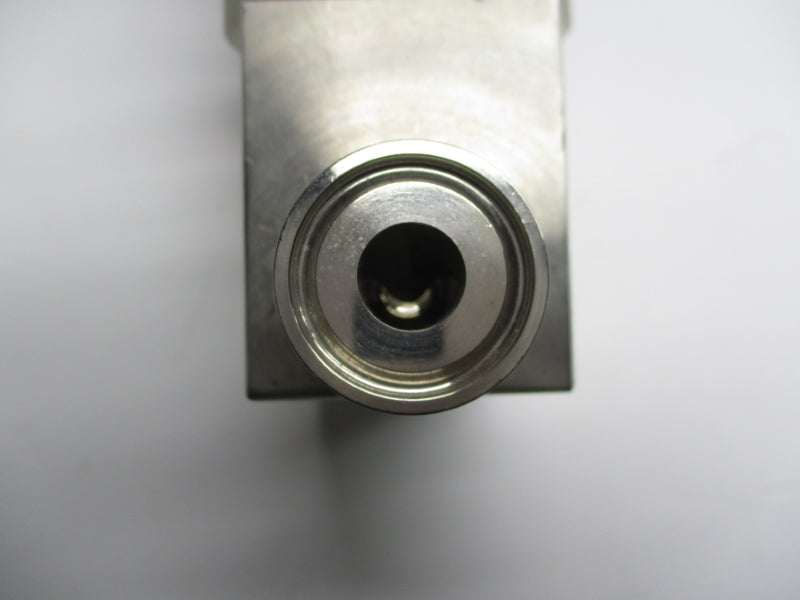 BADGER METER 1002GSY36Y00SIEP36 3-15PSI 3/8" NSNP