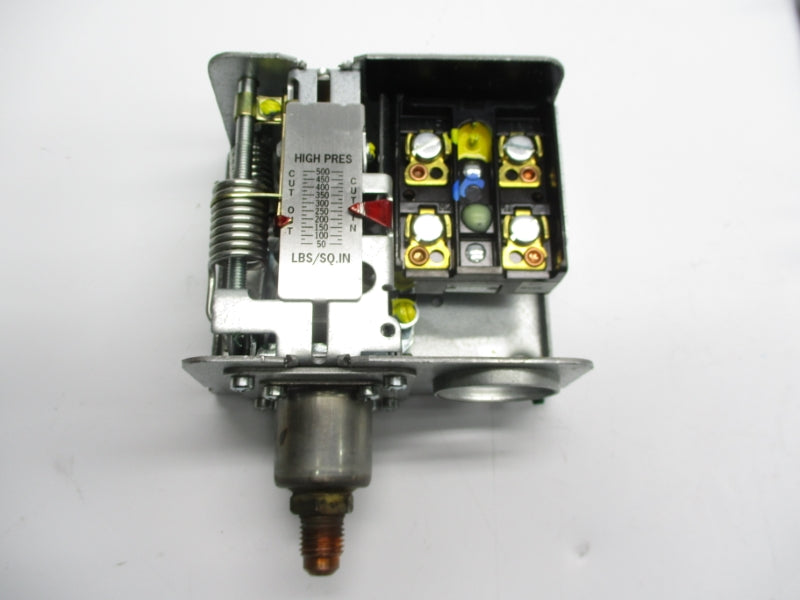 JOHNSON CONTROLS P72AA-17 600V 50/500PSI NSMP
