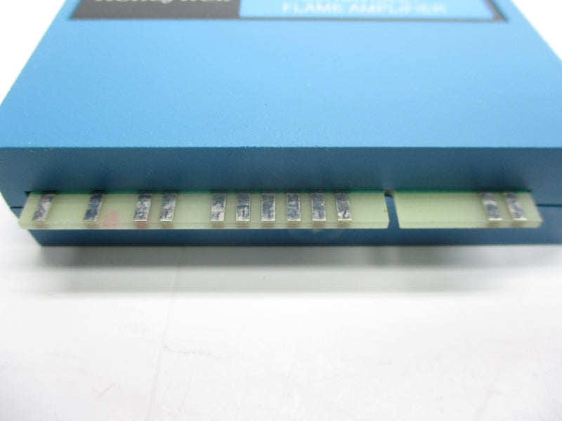 HONEYWELL R7886A1001 25VDC UNMP
