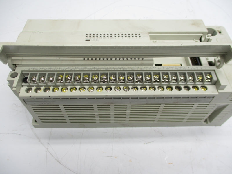 MITSUBISHI FX3U-64MR/ES 100-240VAC 2A NSNP