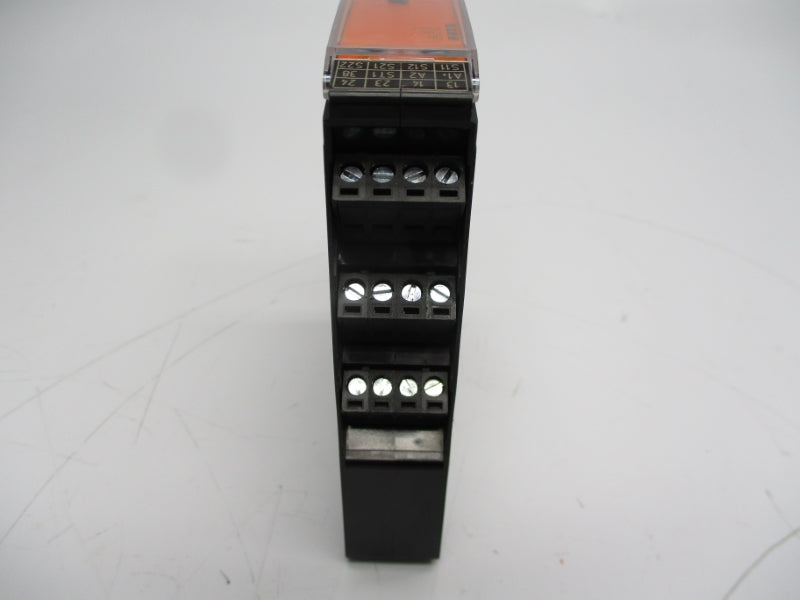 DOLD UG6980-02PS-61 250VAC 8A NSNP