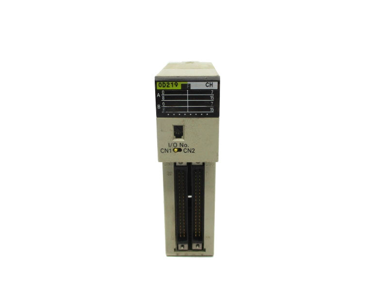 OMRON C200H-OD219 24VDC 6.4A NSNP