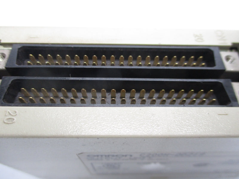 OMRON C200H-OD219 24VDC 6.4A NSNP