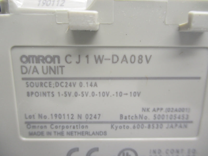OMRON CJ1W-DA08V 24VDC 0.14A NSMP