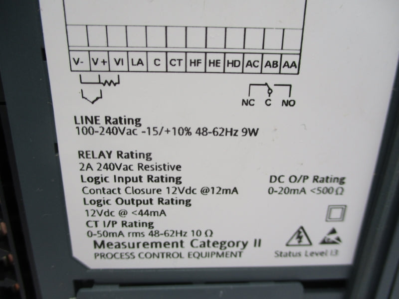 EUROTHERM 32H8/VC/VH/RRRX/R/XXX/G/ENG/ENG/XXXXX/XXXXX/XXXXX/EE0738/X/X/X/X/X/X/X/X/X/X 100-240VAC 2A NSMP