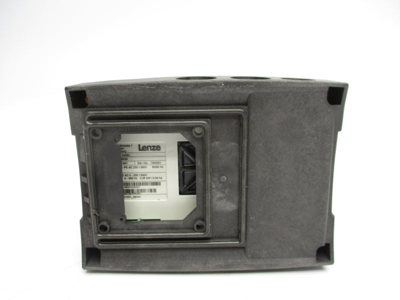 LENZE E82MV251-2B001 230-240V 3.4A NSNP