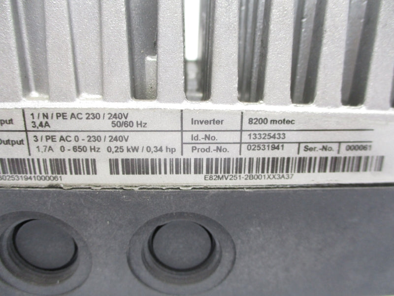 LENZE E82MV251-2B001 230-240V 3.4A NSNP