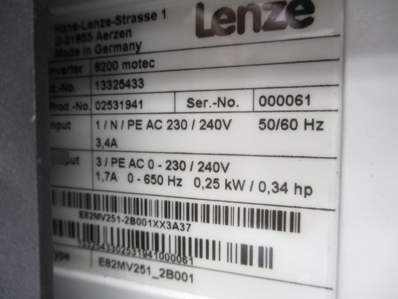 LENZE E82MV251-2B001 230-240V 3.4A NSNP