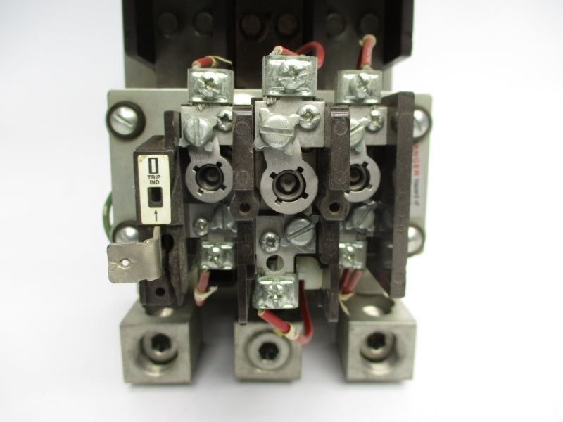 CUTLER HAMMER A13GNO SER. A1 110-120V 270A UNMP
