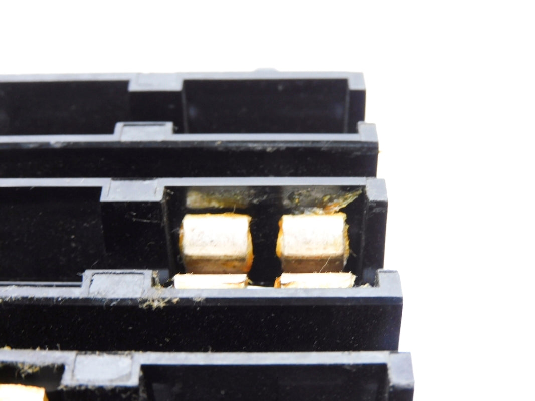 SQUARE D QBA222001 200A 240V (AS PICTURED) NUPI