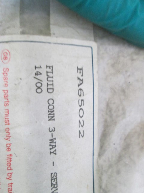 LINX FLUID CONNECTOR 3-WAY FA65022 *NEW IN BAG*