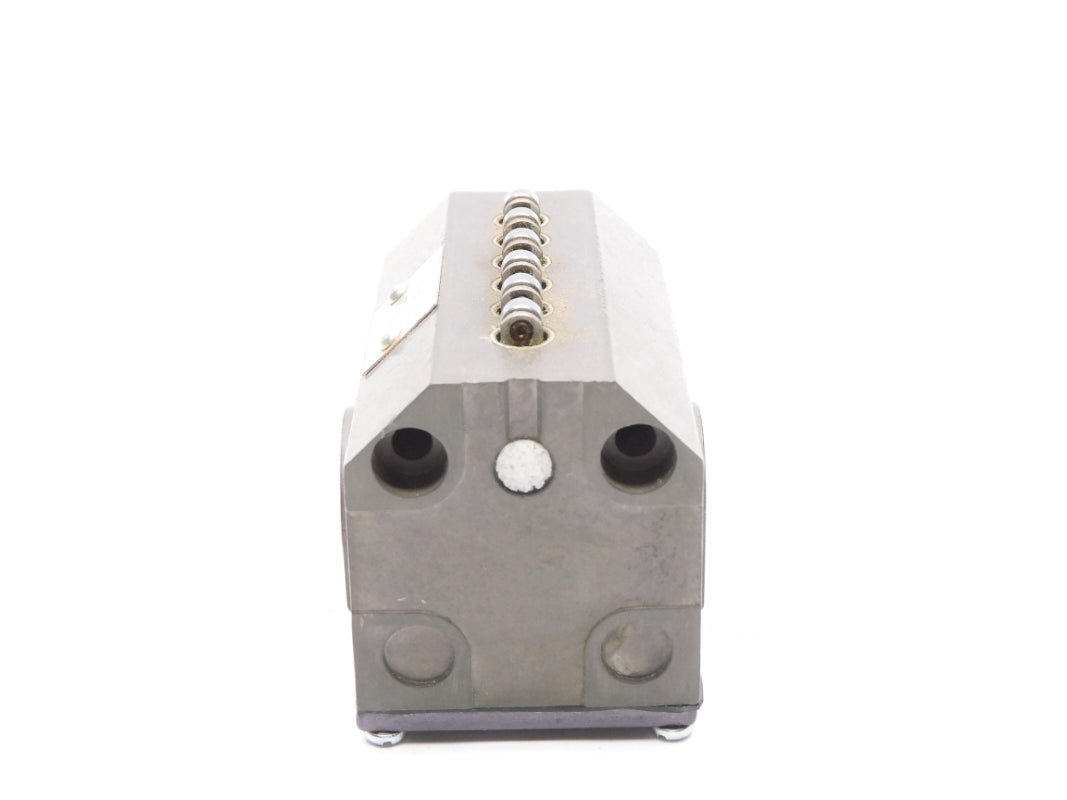 BALLUFF BNS519-B6R08-40-11 NSNP