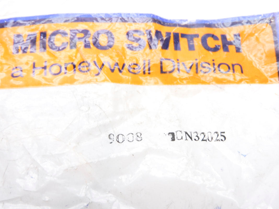 MICRO SWITCH CN32025 NSMP