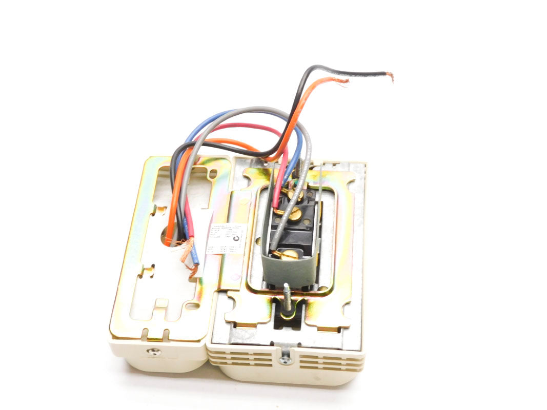 JOHNSON CONTROLS T46SDH-1C 40-90'F NSMP