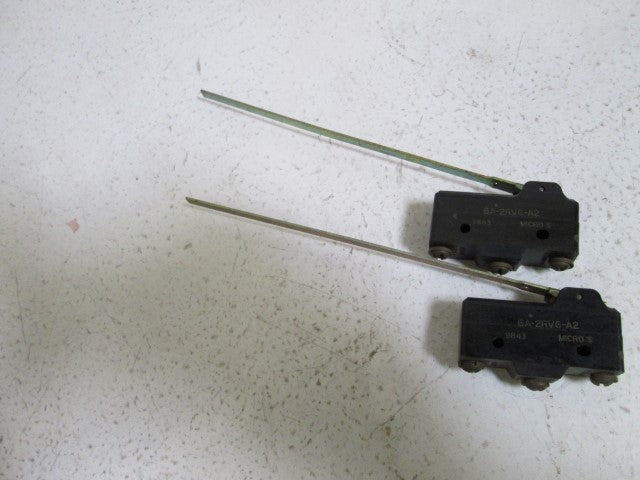 LOT OF 2 MICROSWITCH SNAP ACTION BASIC SWITCH BA-2RV6-A2 *USED*