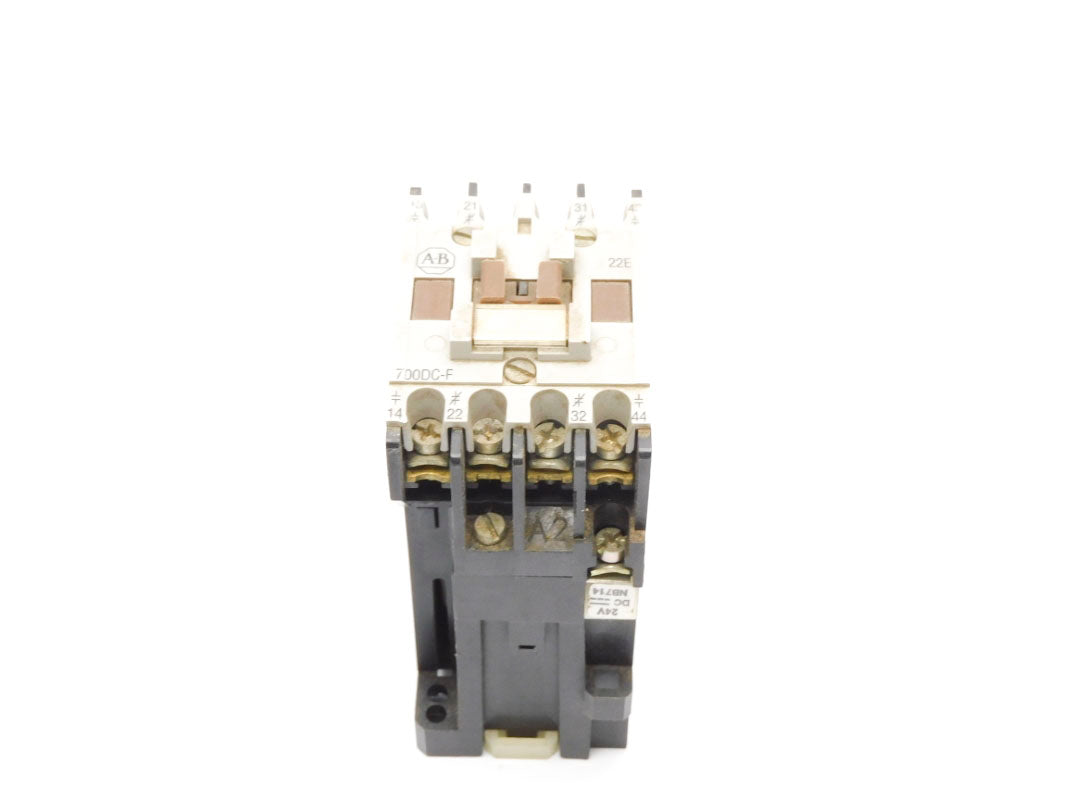 ALLEN BRADLEY 700DC-F220Z24 SER. B 24VDC UNMP
