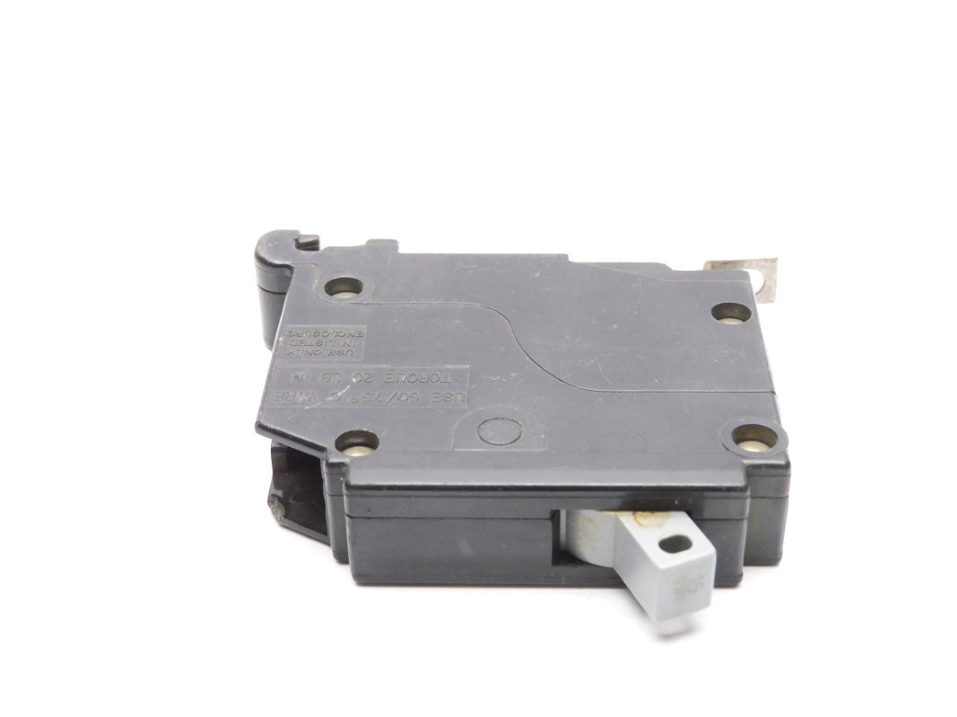 CUTLER HAMMER CHB115 120/240VAC 15A UNMP