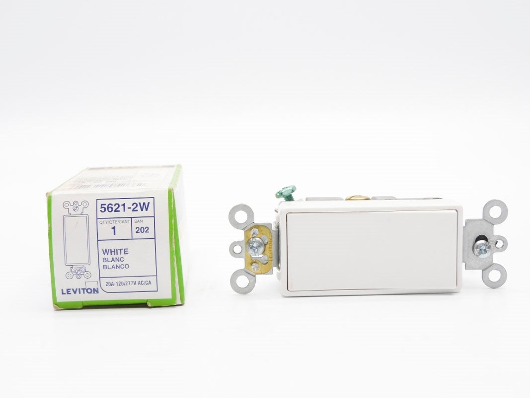 LEVITON 5621-2W 120/277V 20A NSMP