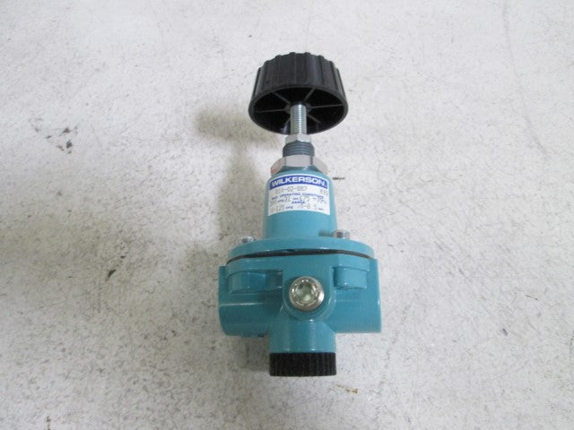 WILKERSON 1/4" REGULATOR R10-02-Q87 *NEW IN BOX*
